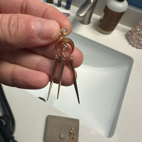 New awe inspired crescent spike opal earrings - Picture 3 of 3